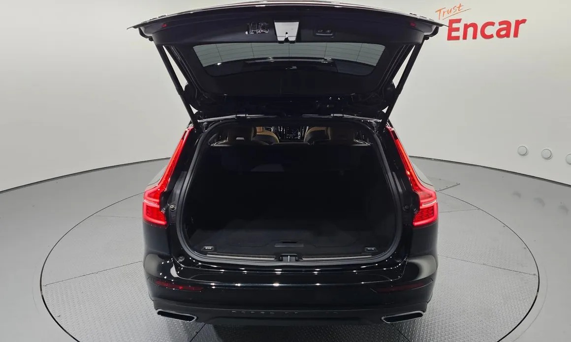 Volvo V60 17