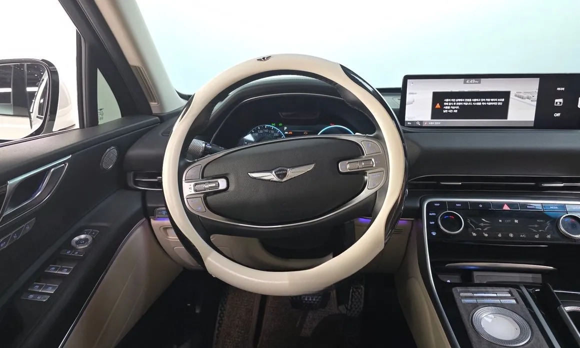 Genesis GV80 13