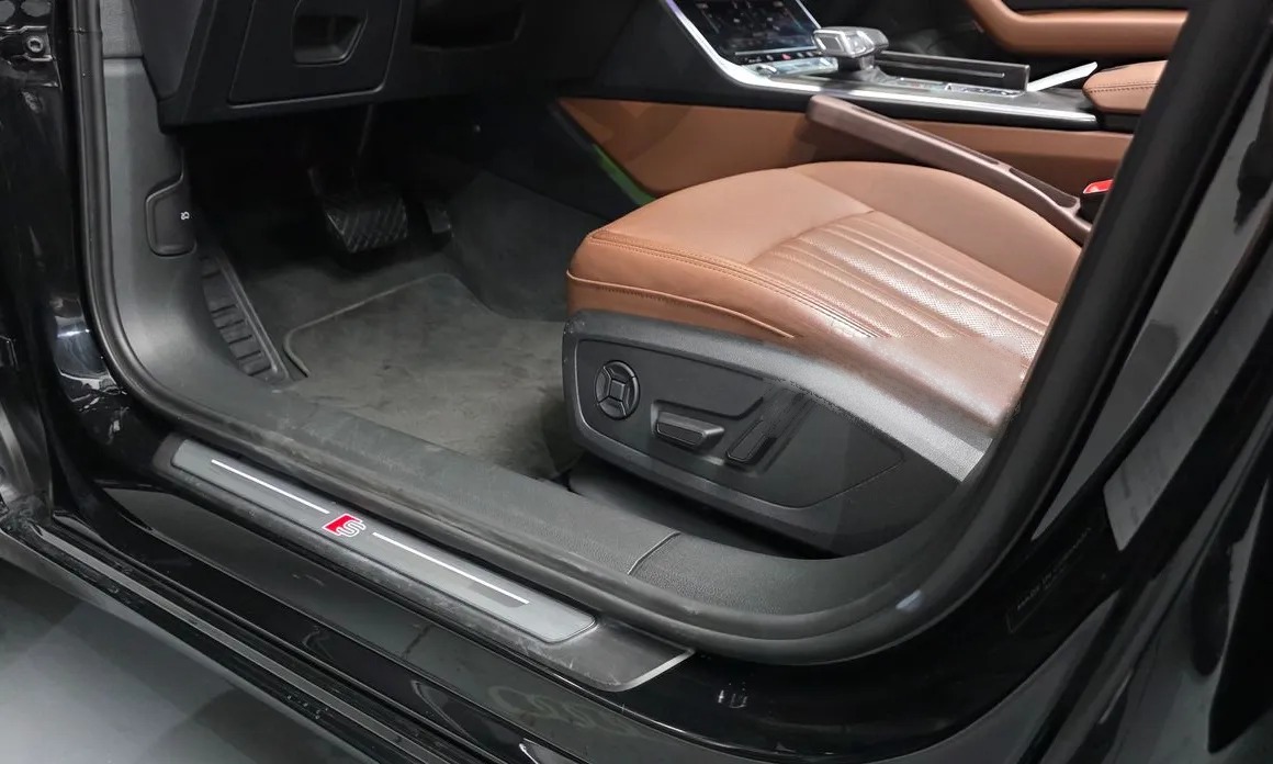 Audi A6 34