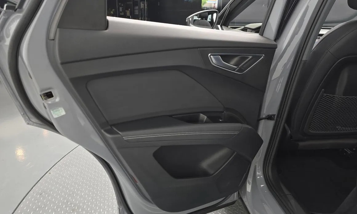 Audi Q4 e-tron 25