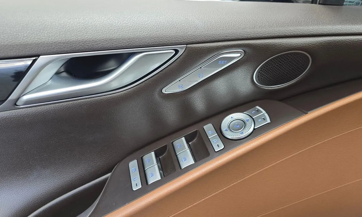 Genesis G80 28