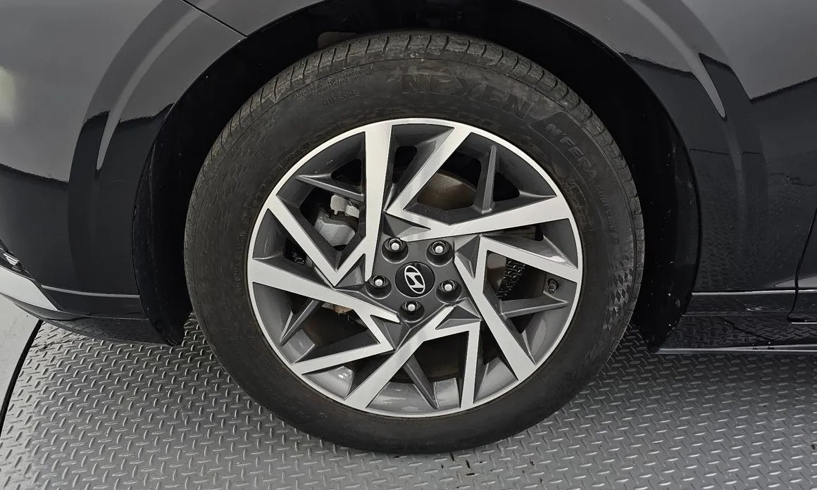 Hyundai Grandeur 5