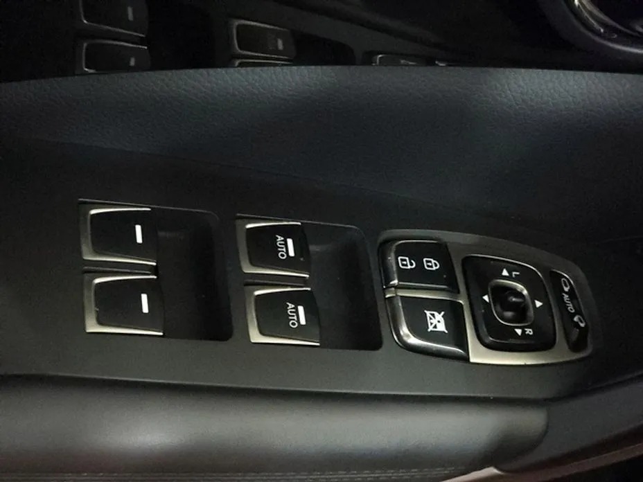 Hyundai Grandeur 16