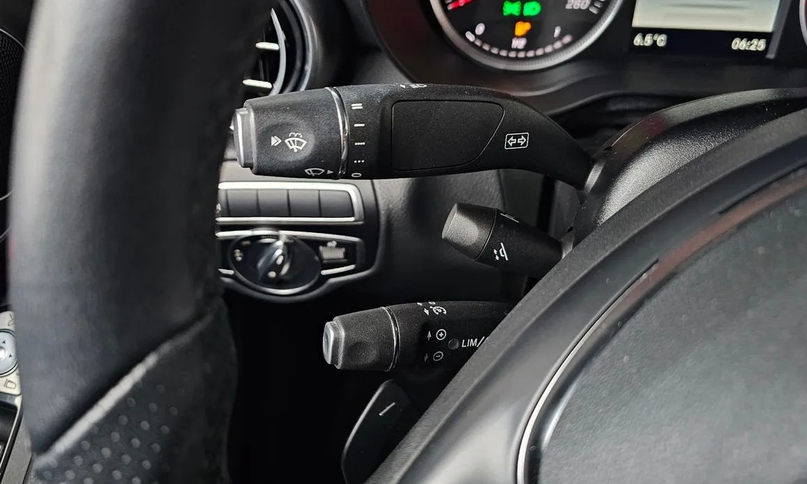 Mercedes-Benz GLC-Class 14