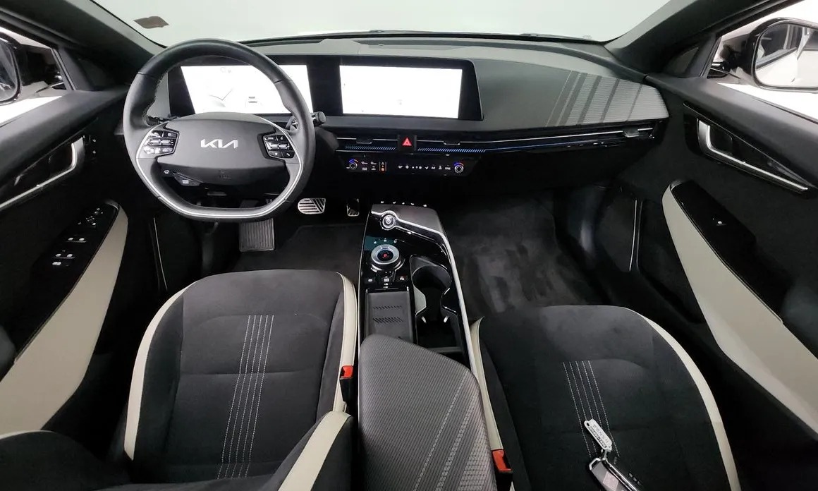 Kia EV6 7