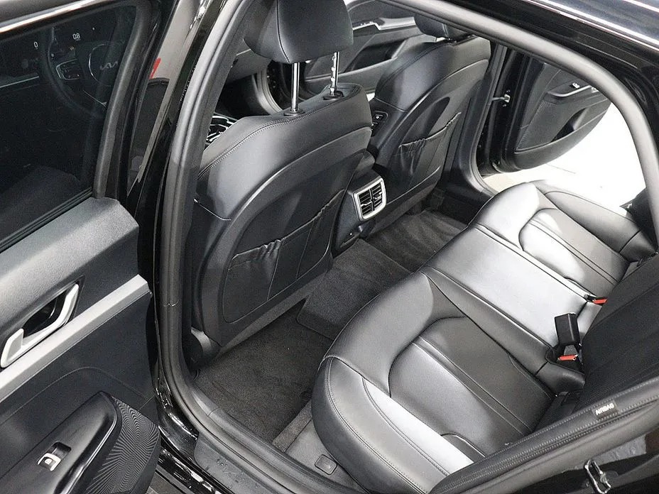 Kia K5 18