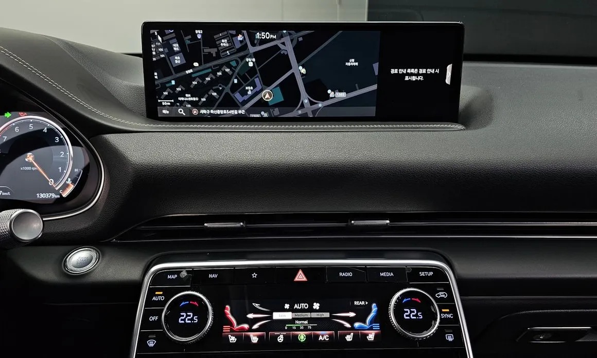 Genesis GV80 14