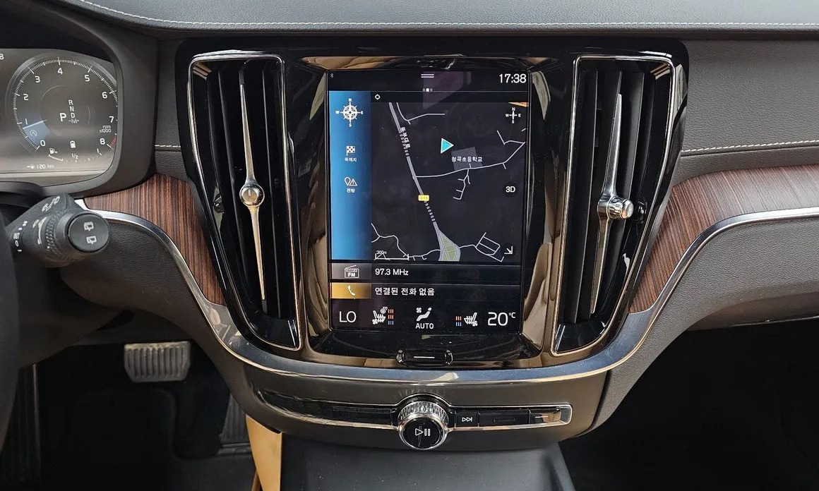 Volvo V60 14