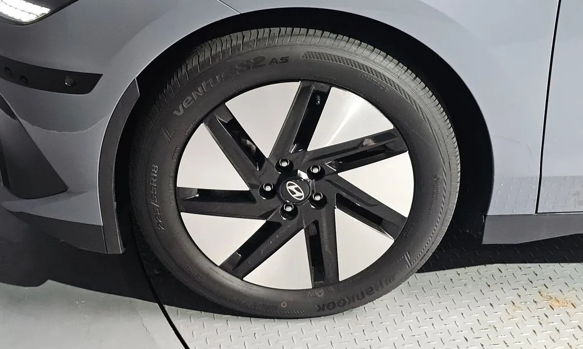 Hyundai Ioniq6 5