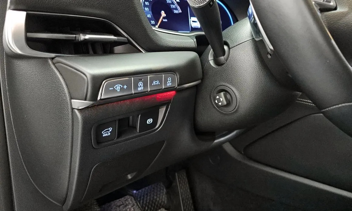 Genesis GV80 32