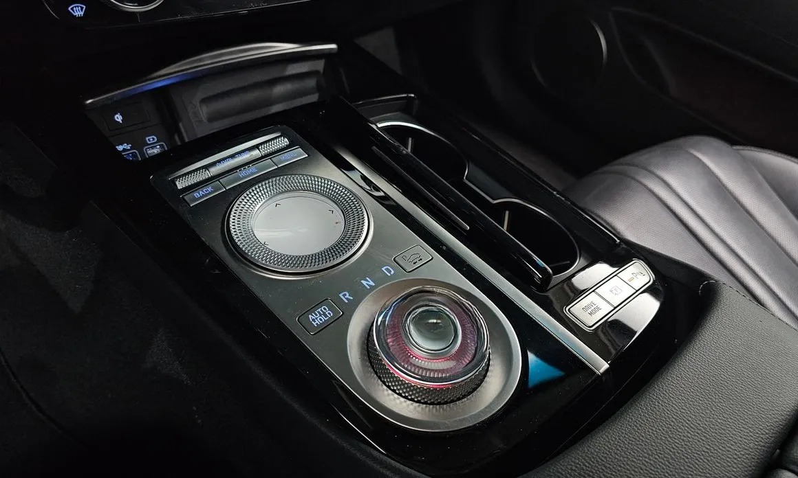 Genesis G80 9