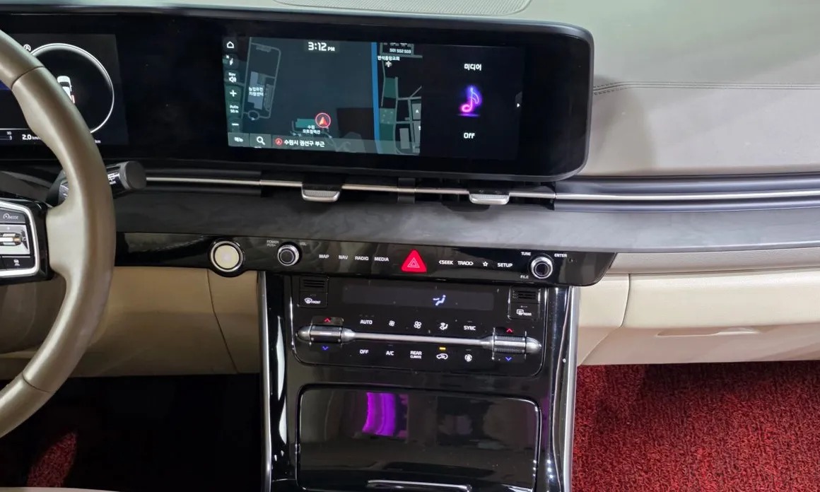 Kia Canival 14