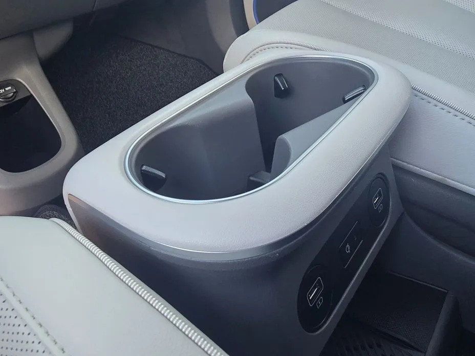 Hyundai Ioniq5 17
