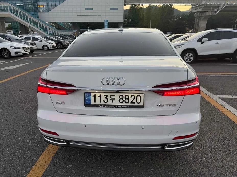 Audi A6 6