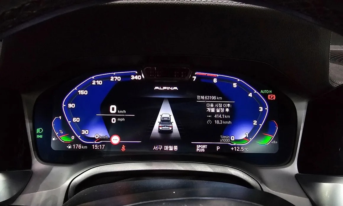 BMW 4-Series 8