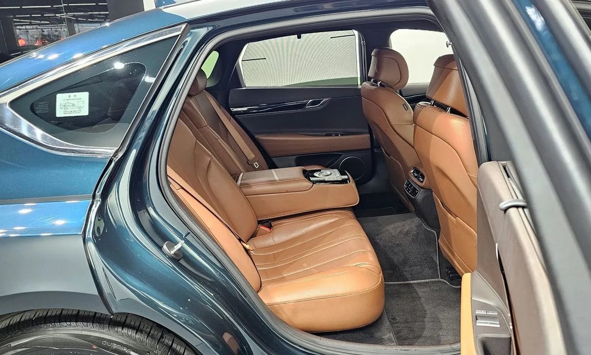 Genesis G80 11