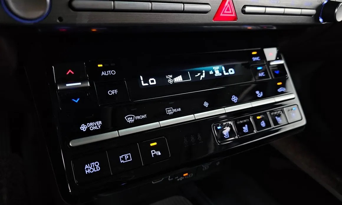 Hyundai Grandeur 17