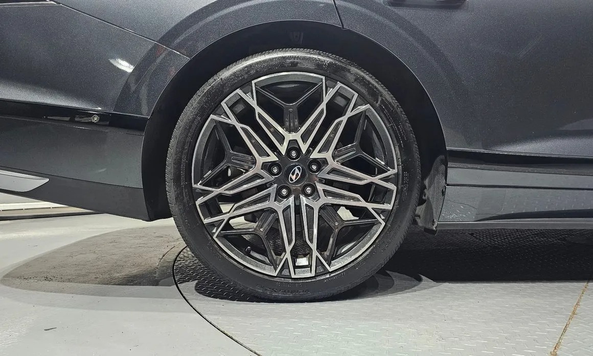 Hyundai Grandeur 5