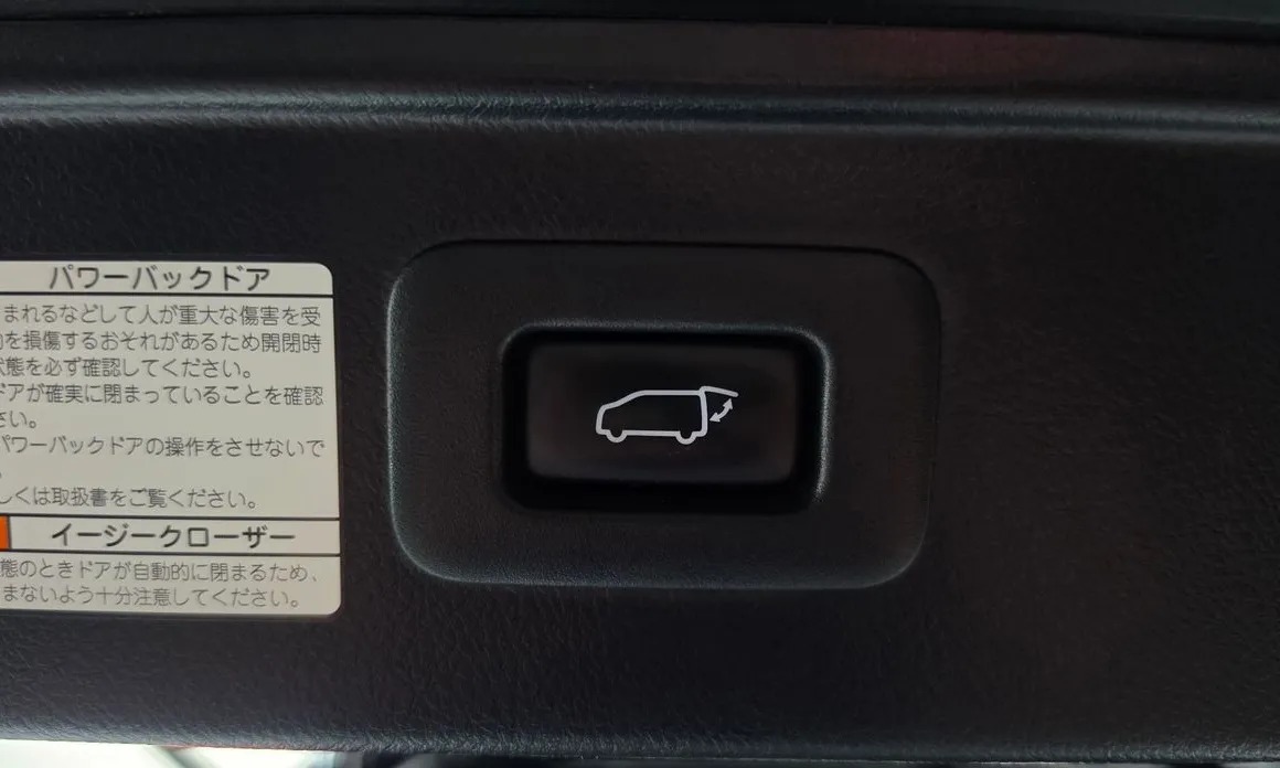 Toyota Alphard 19