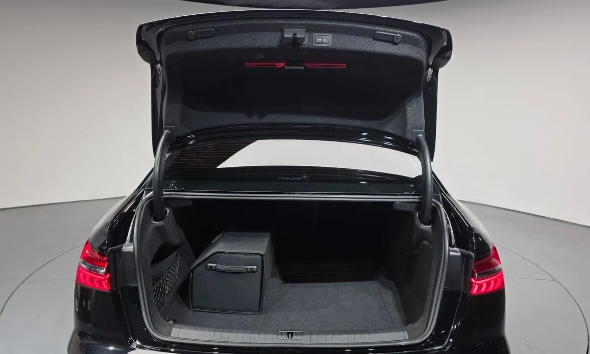 Audi A6 21
