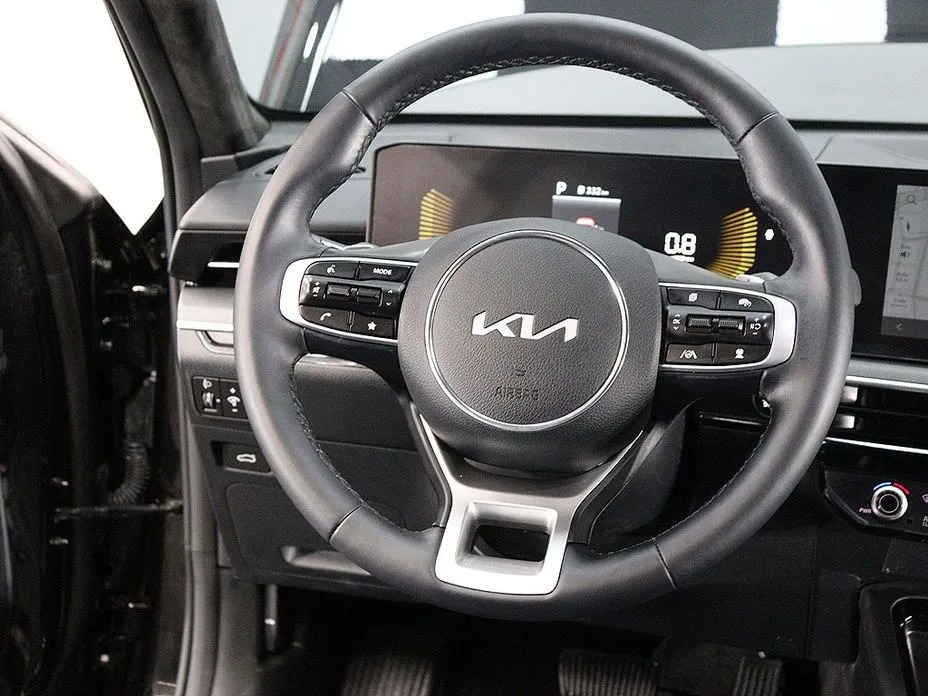 Kia K5 16
