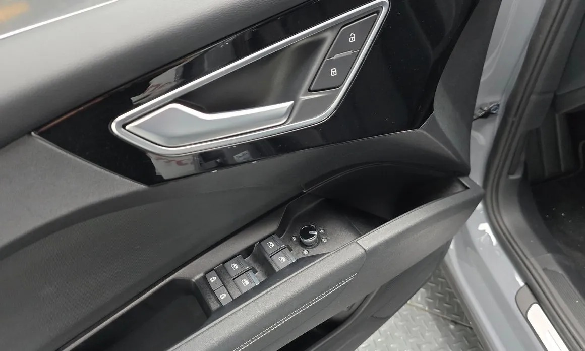 Audi Q4 e-tron 15