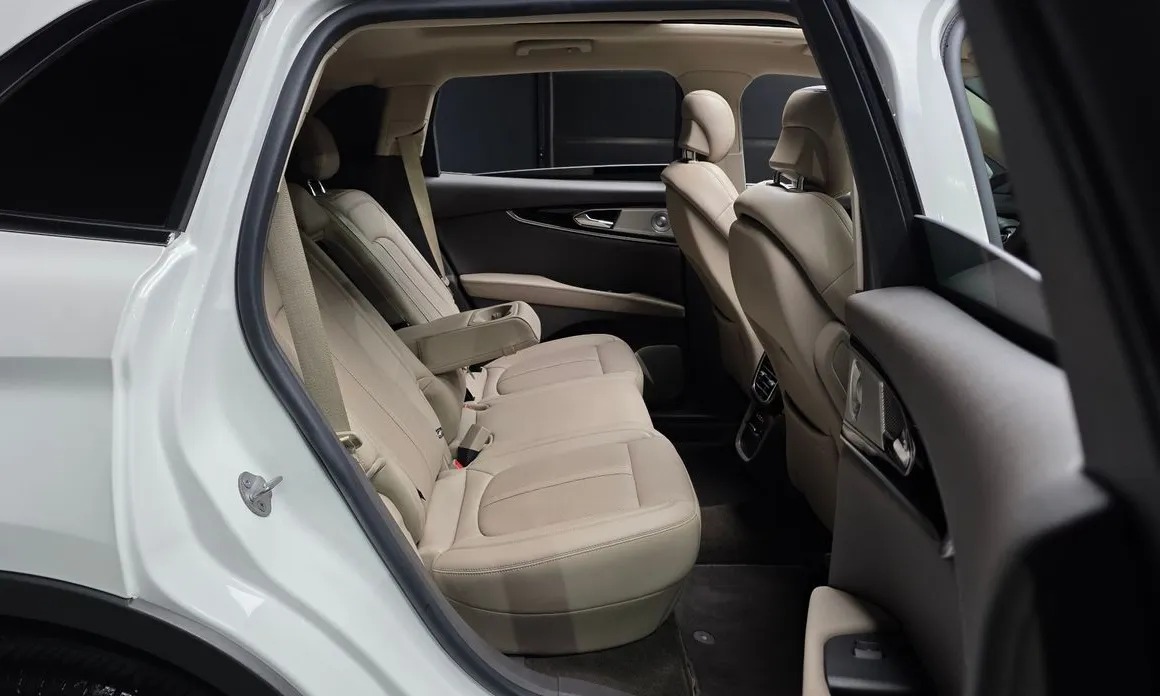 Lincoln Nautilus 12