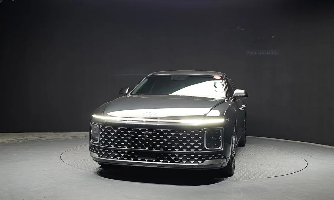 Hyundai Grandeur 3