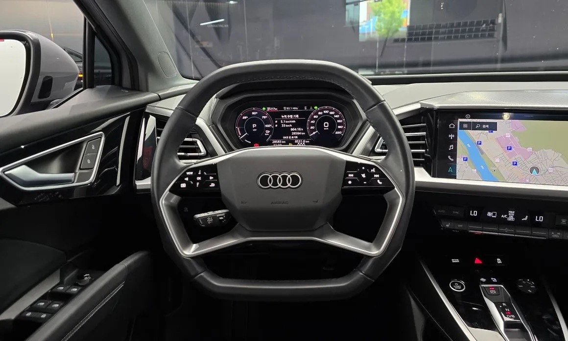 Audi Q4 e-tron 12