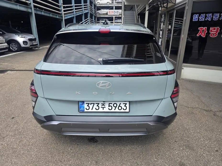 Hyundai Kona 3
