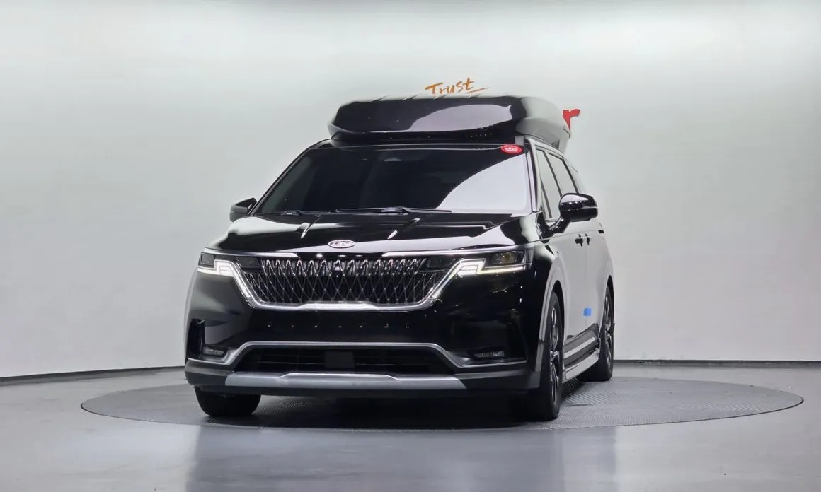 Kia Canival 3