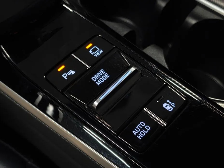 Hyundai Sonata 17
