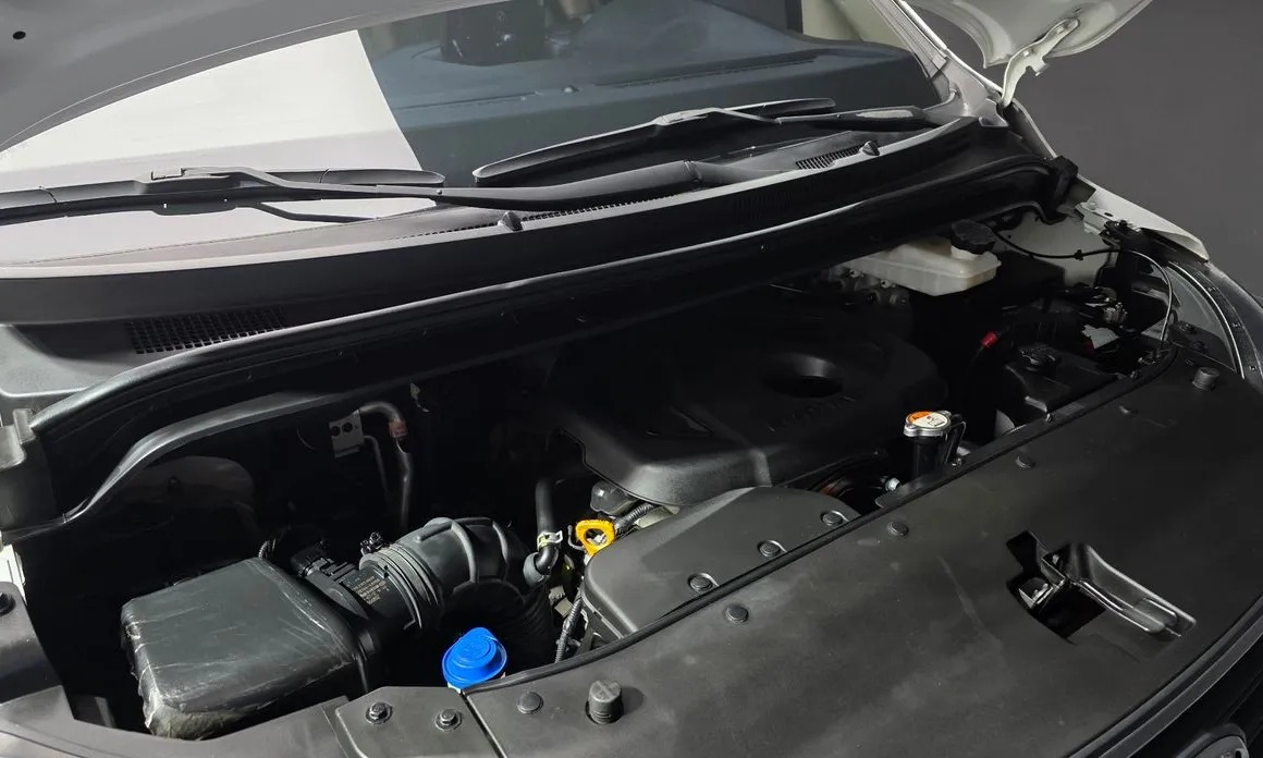 Hyundai Starex 6