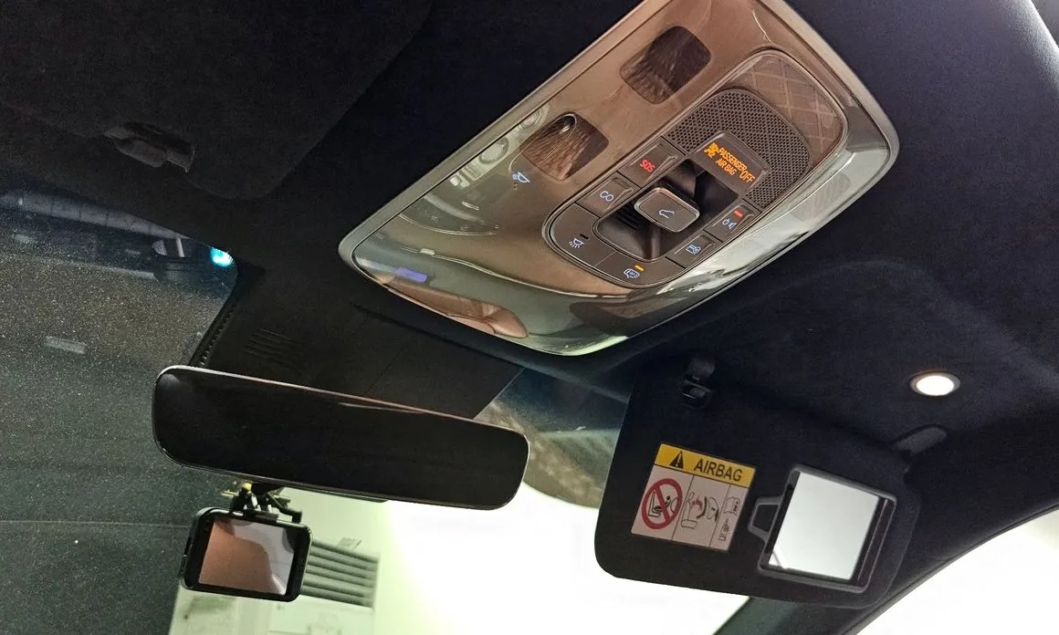 Genesis GV70 27