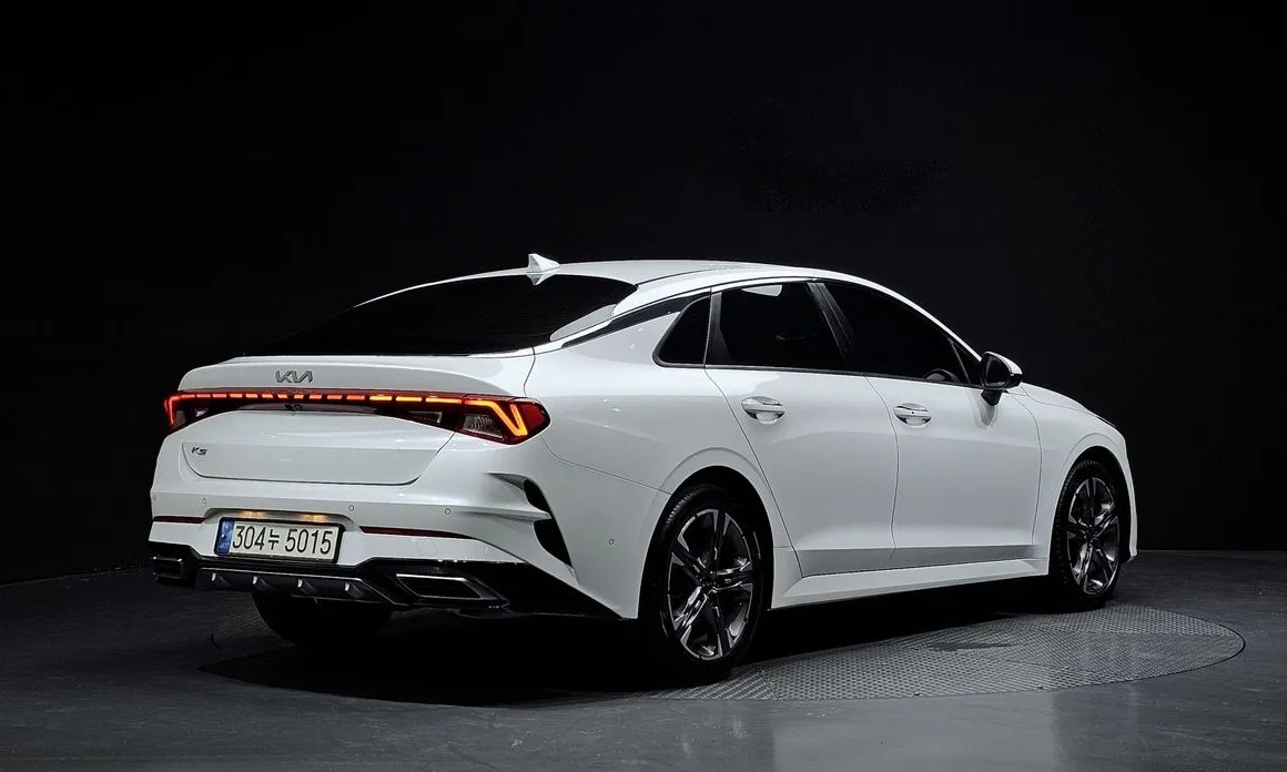 Kia K5 2