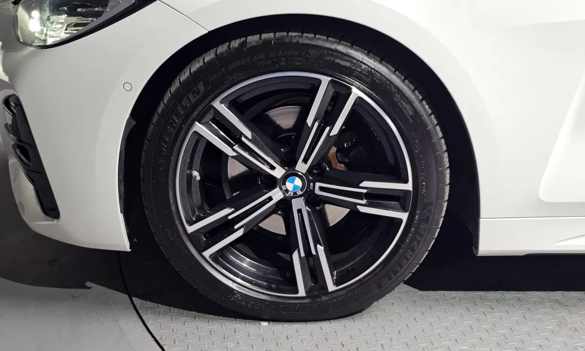 BMW 4-Series 5