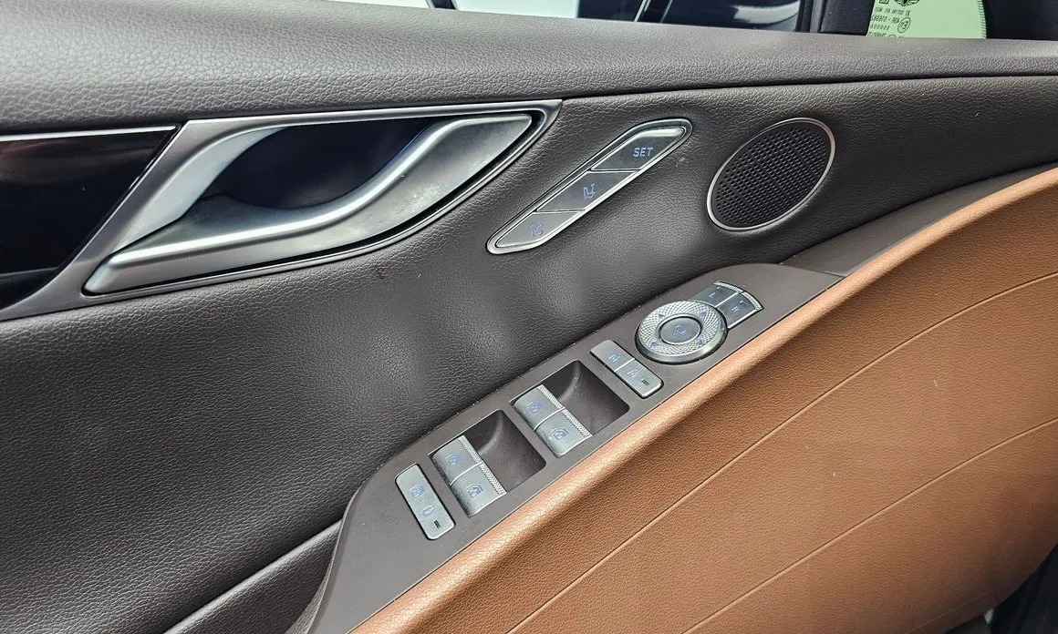 Genesis G80 14