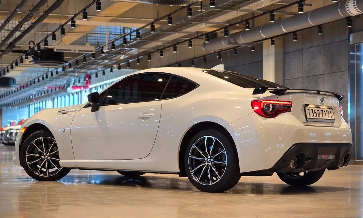 Toyota 86 2