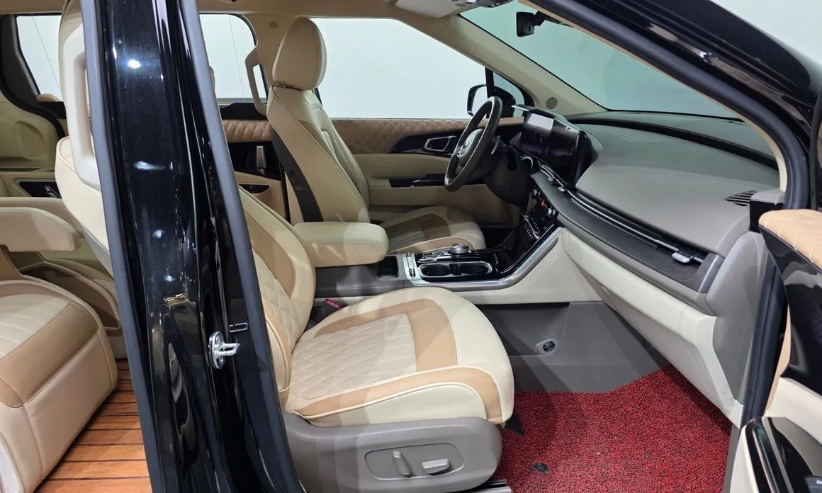Kia Canival 11