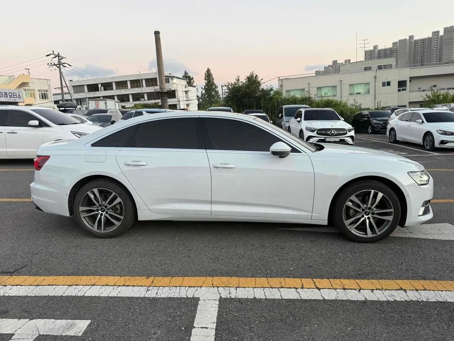 Audi A6 4