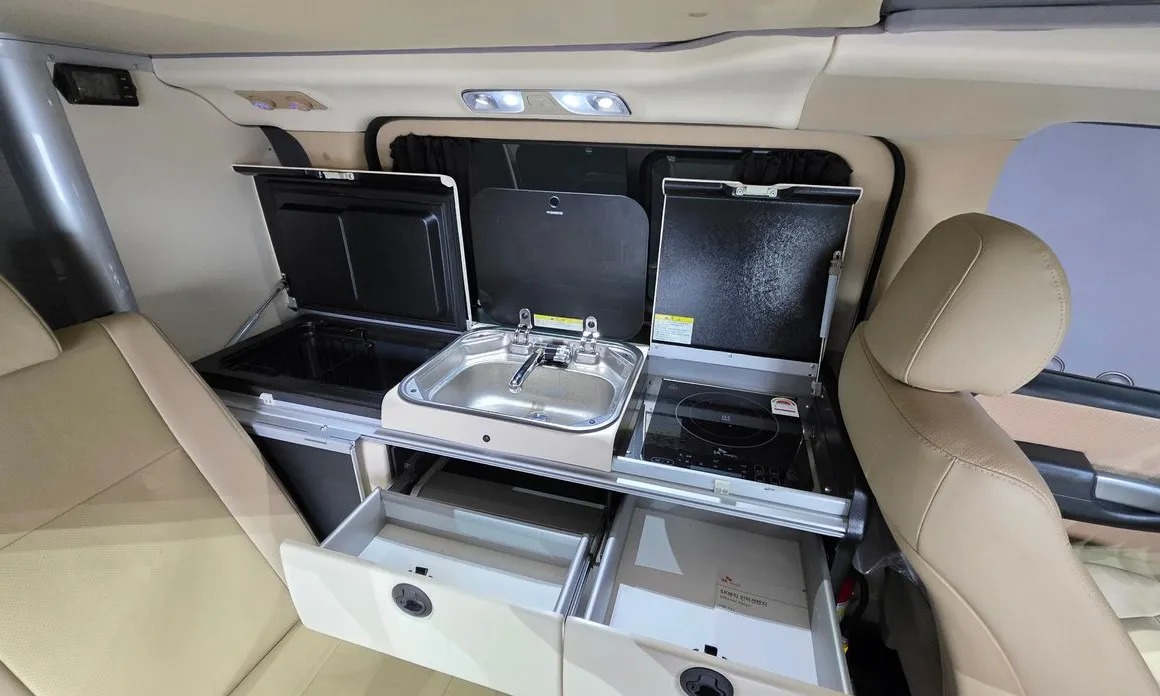 Hyundai Starex 11