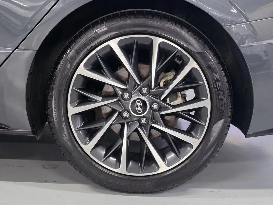 Hyundai Sonata 18