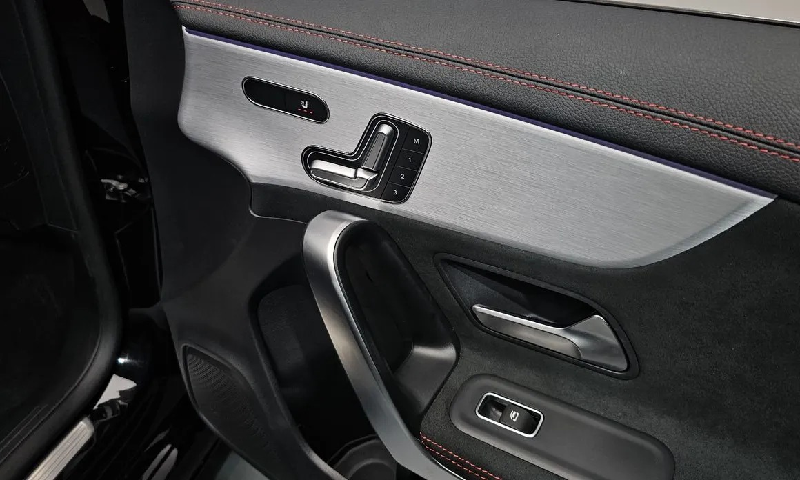 Mercedes-Benz CLA-Class 18