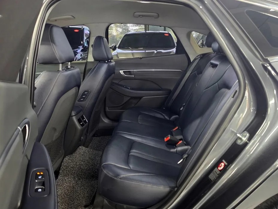 Hyundai Sonata 11