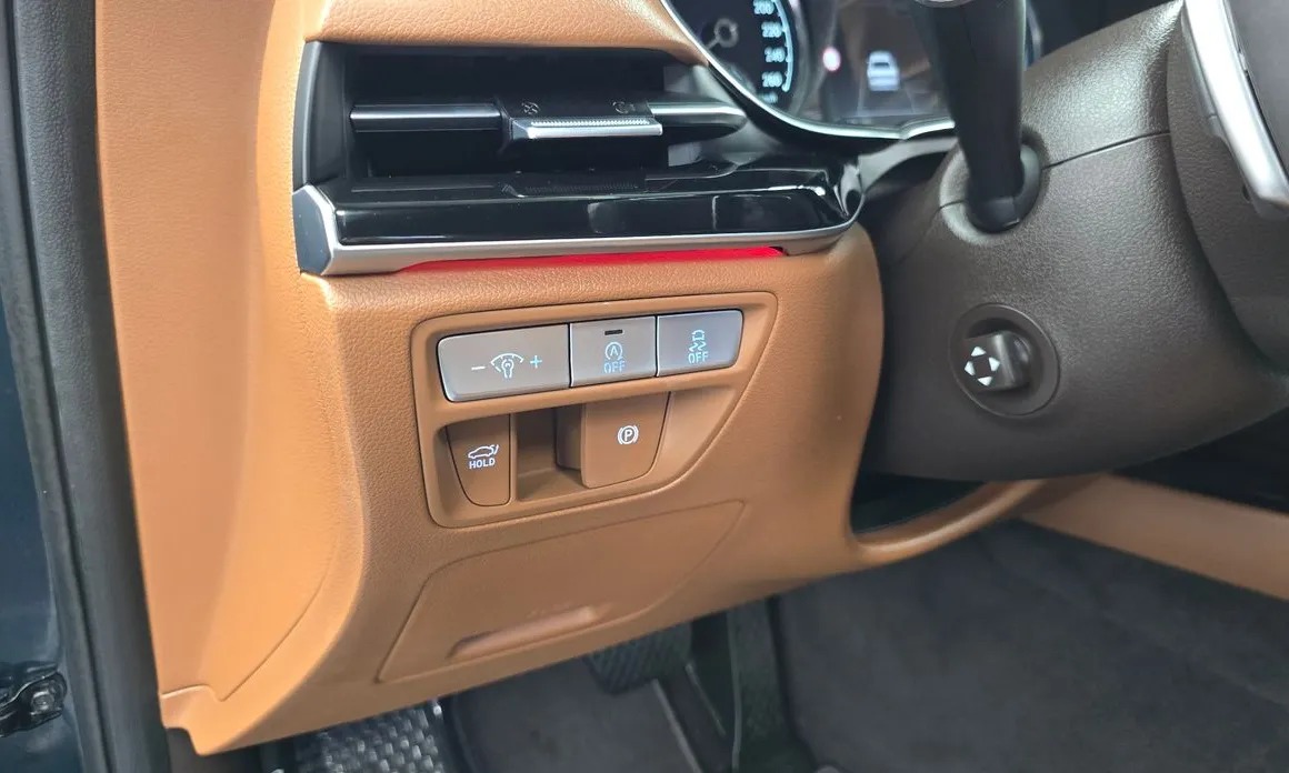 Genesis G80 16