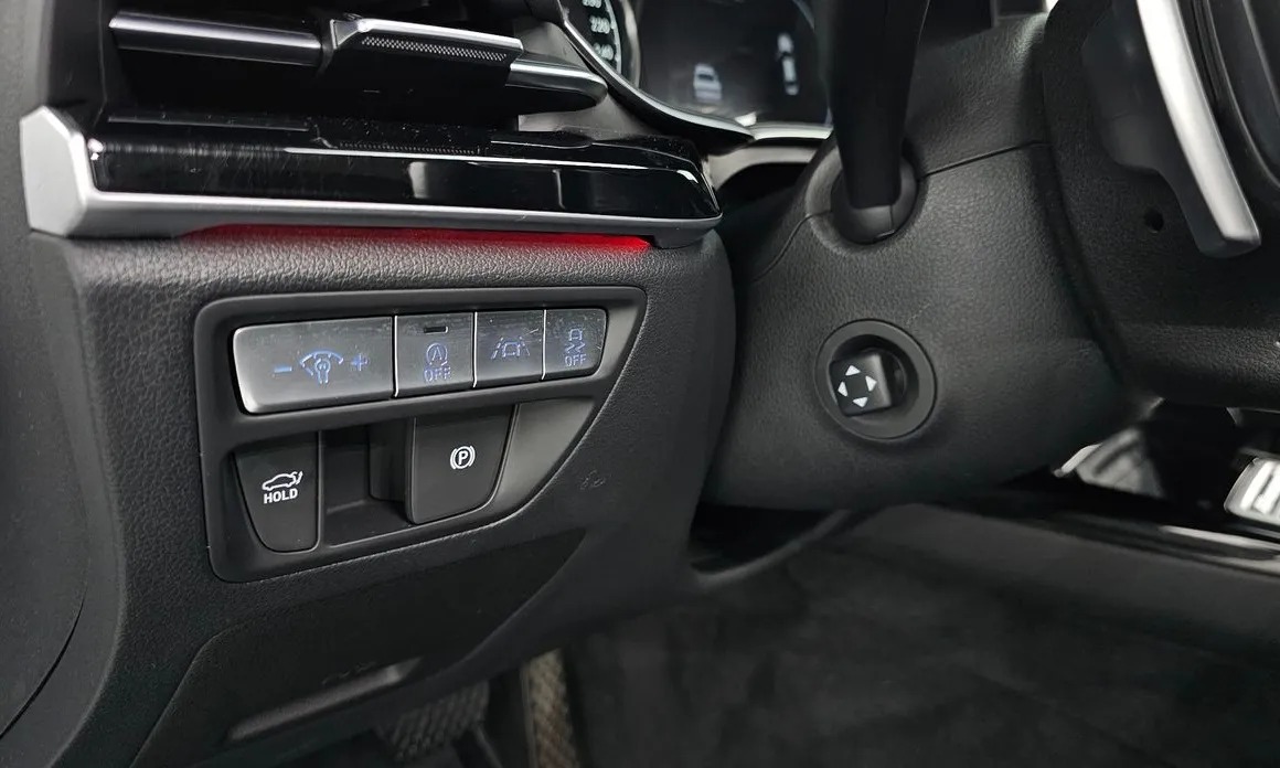 Genesis G80 17