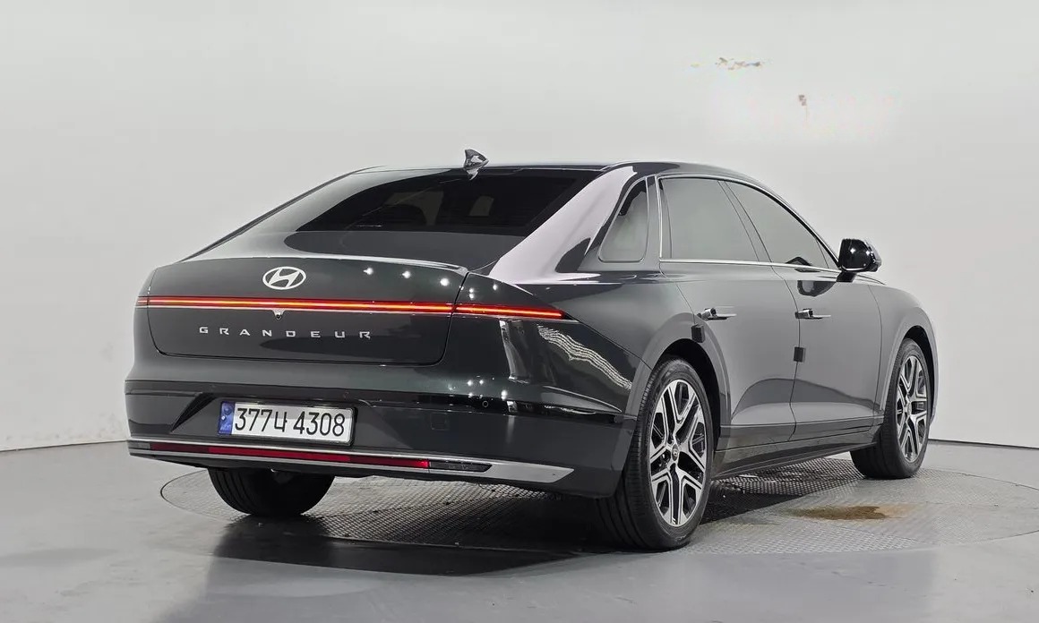 Hyundai Grandeur 2