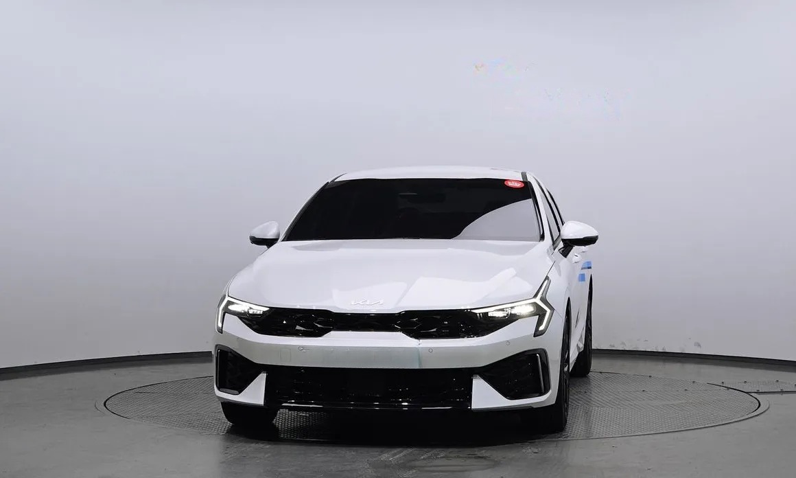 Kia K5 3