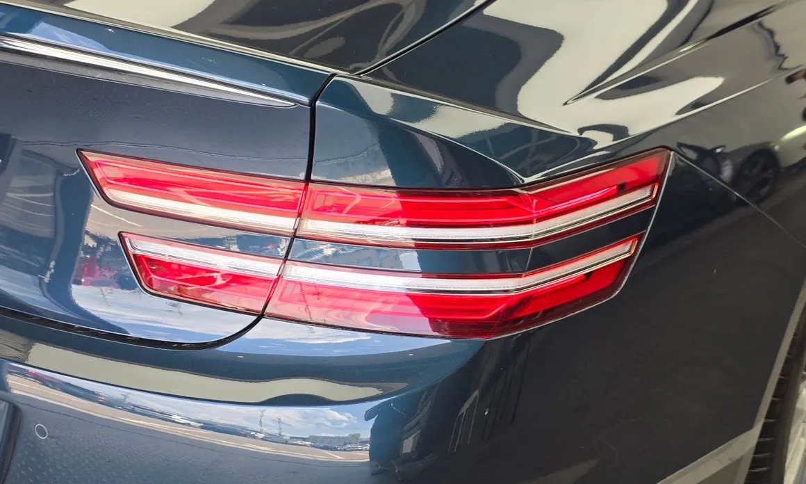 Genesis G80 23