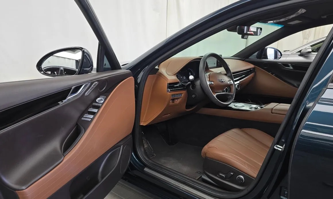 Genesis G80 10